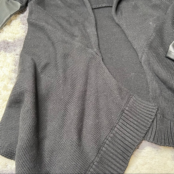 BlankNYC Black Sweater Girl’s Size Small - Picture 6 of 9